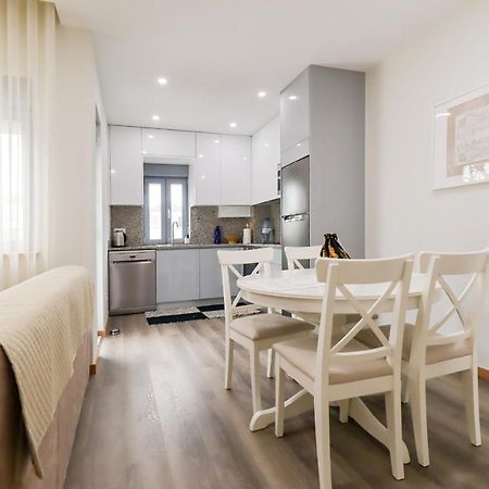 Tiana Apartment - City Centre With Terrace Viana do Castelo Exterior foto