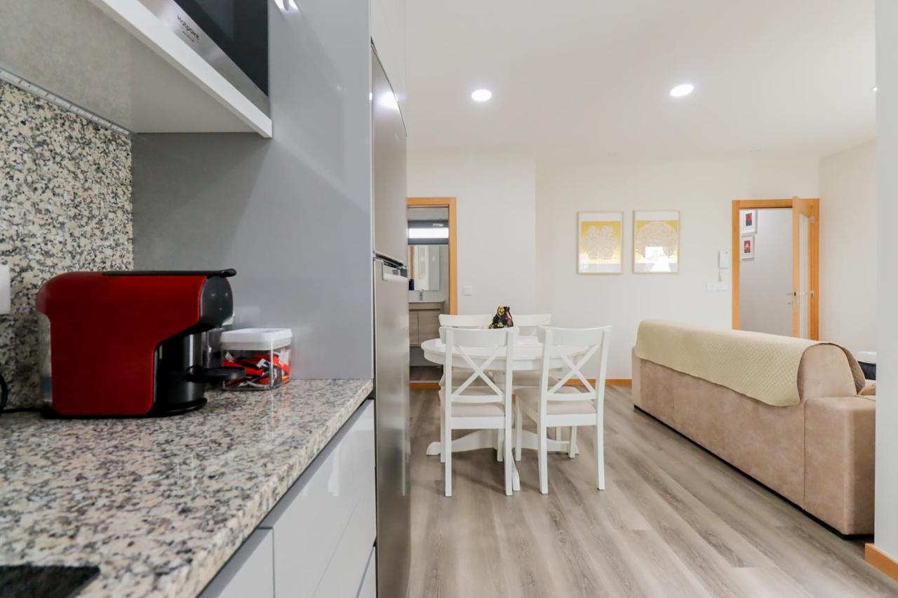 Tiana Apartment - City Centre With Terrace Viana do Castelo Exterior foto